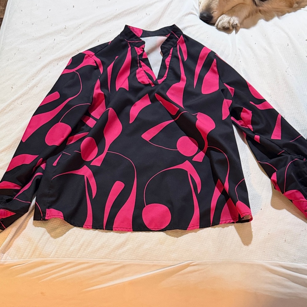 Chic Black and Pink Abstract Blouse